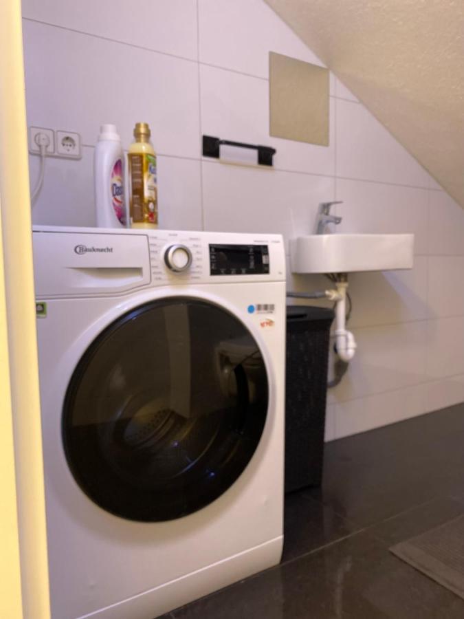 Deluxe Business Suite Mit Netflix Premium & Parkplatz, Zentral Zu Audi & Schwarz Gruppe With 2 Bedrooms Bad Friedrichshall Kültér fotó