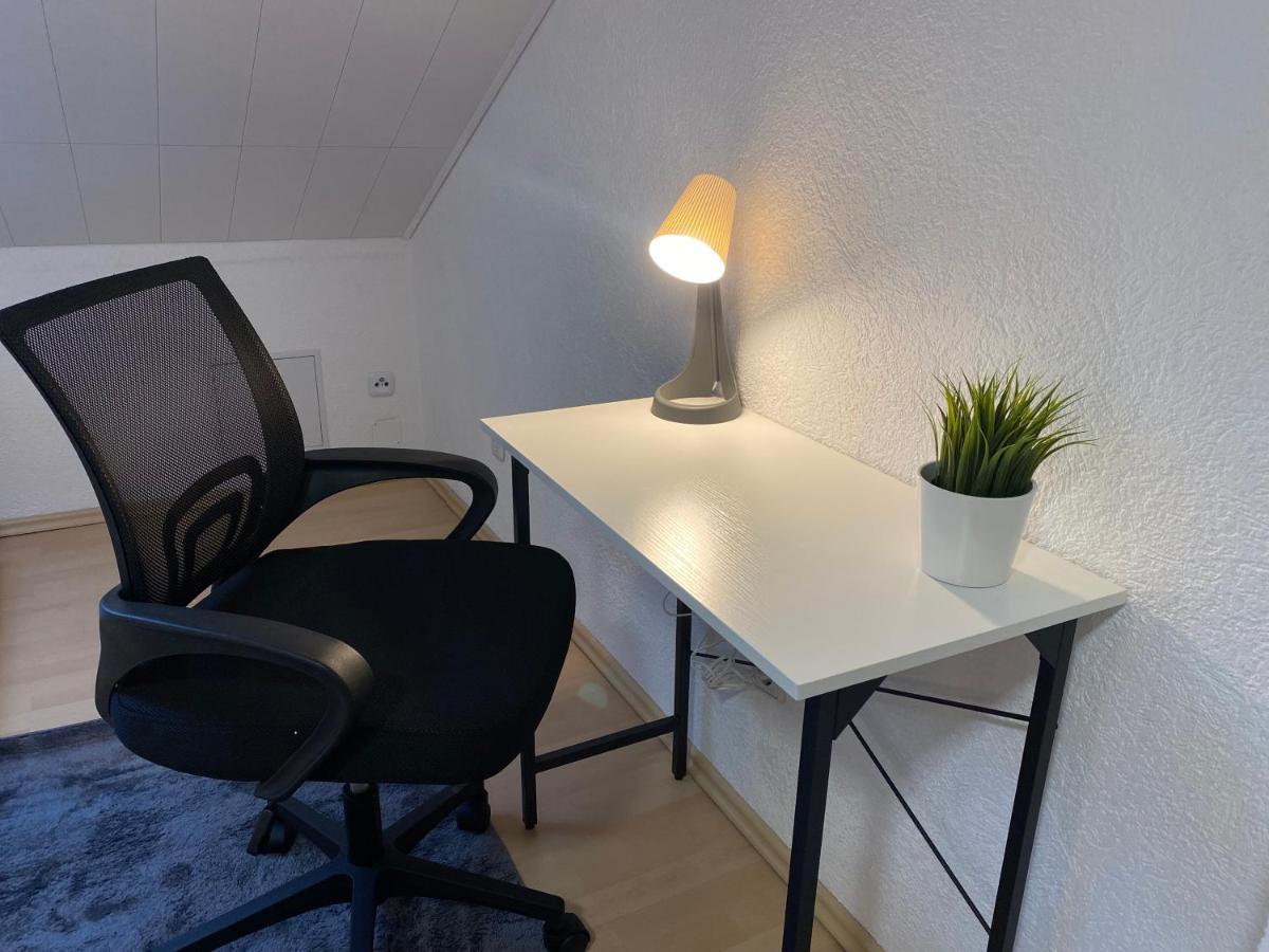 Deluxe Business Suite Mit Netflix Premium & Parkplatz, Zentral Zu Audi & Schwarz Gruppe With 2 Bedrooms Bad Friedrichshall Kültér fotó