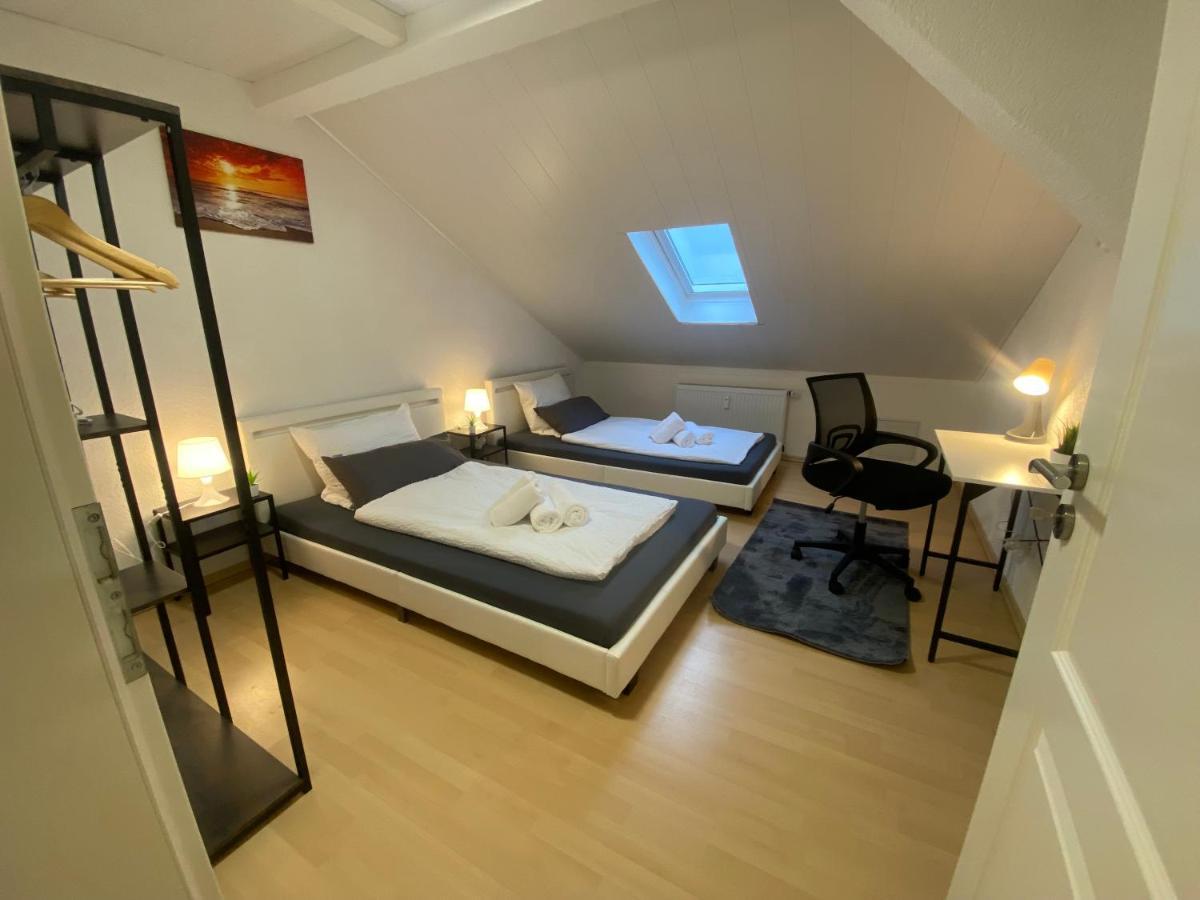 Deluxe Business Suite Mit Netflix Premium & Parkplatz, Zentral Zu Audi & Schwarz Gruppe With 2 Bedrooms Bad Friedrichshall Kültér fotó